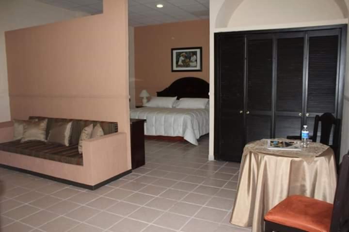 Capital Oc Hotel Marney Aguascalientes Exterior foto